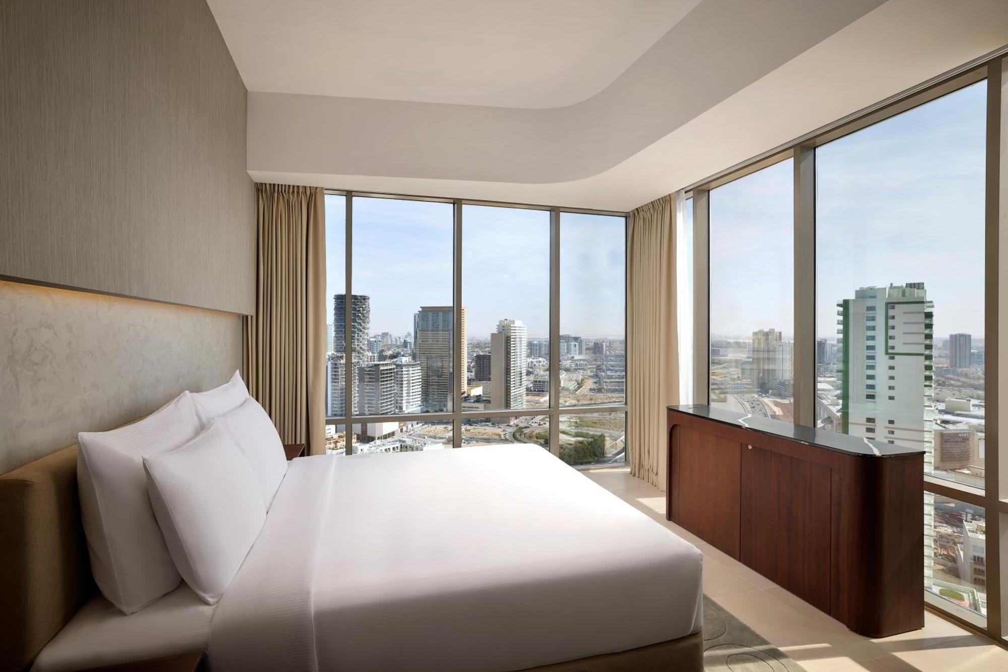 Hotel Local Dubai At Jumeirah Village Triangle Екстер'єр фото